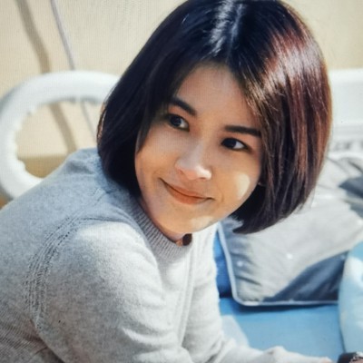 女二演技亮眼，影片值得一看