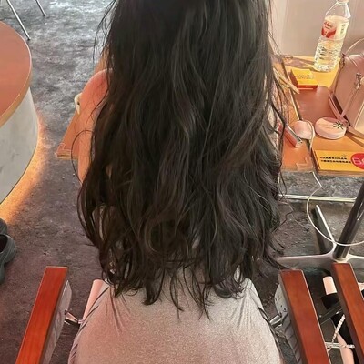 爱妻背影之美