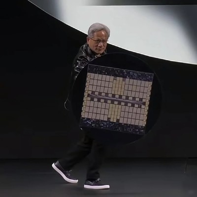 NVIDIA AI芯片性能远超摩尔定律