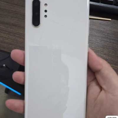 OneUI4.1手机后盖脱落正常吗？