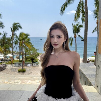 网红小宁姐姐与魅魔纹身之谜