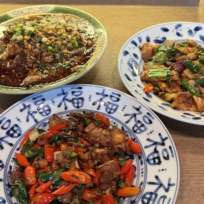 川菜午餐花费200元