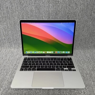 M1版MacBook Pro 13.3寸512G精品