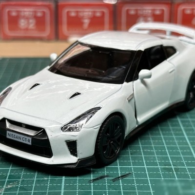 RMZ City日产GT-R R35玩具车