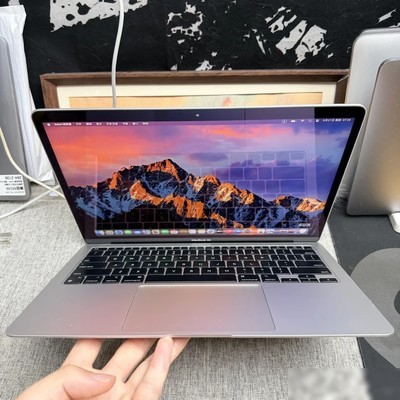 2020款MacBook Air 13.3寸二手