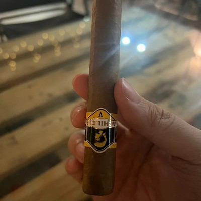 新款战神6H雪茄评测
