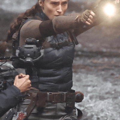 古墓丽影索菲?特纳亮相