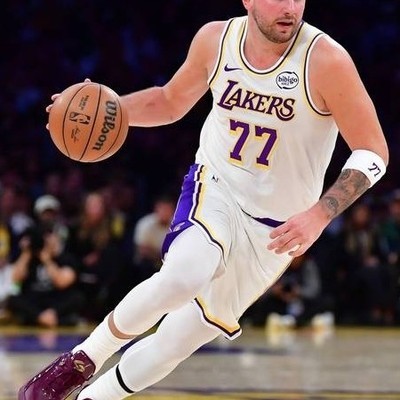 湖人输球算啥大事