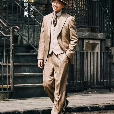 彭昱畅颠覆形象演狠人