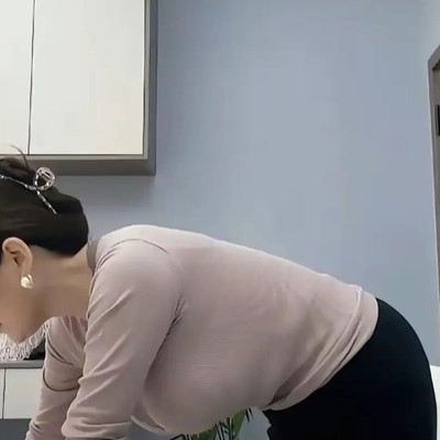 谁的老婆引发的社会讨论