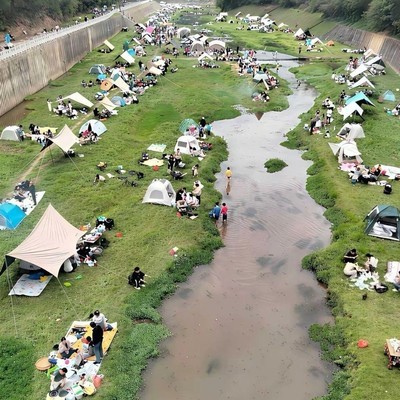 臭水沟成露营热点之谜