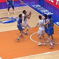 新疆末节大胜四川