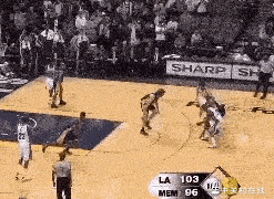 詹姆斯快攻关键2分评价